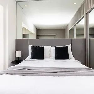  Apartamento 360 Suítes Jardins Brasil